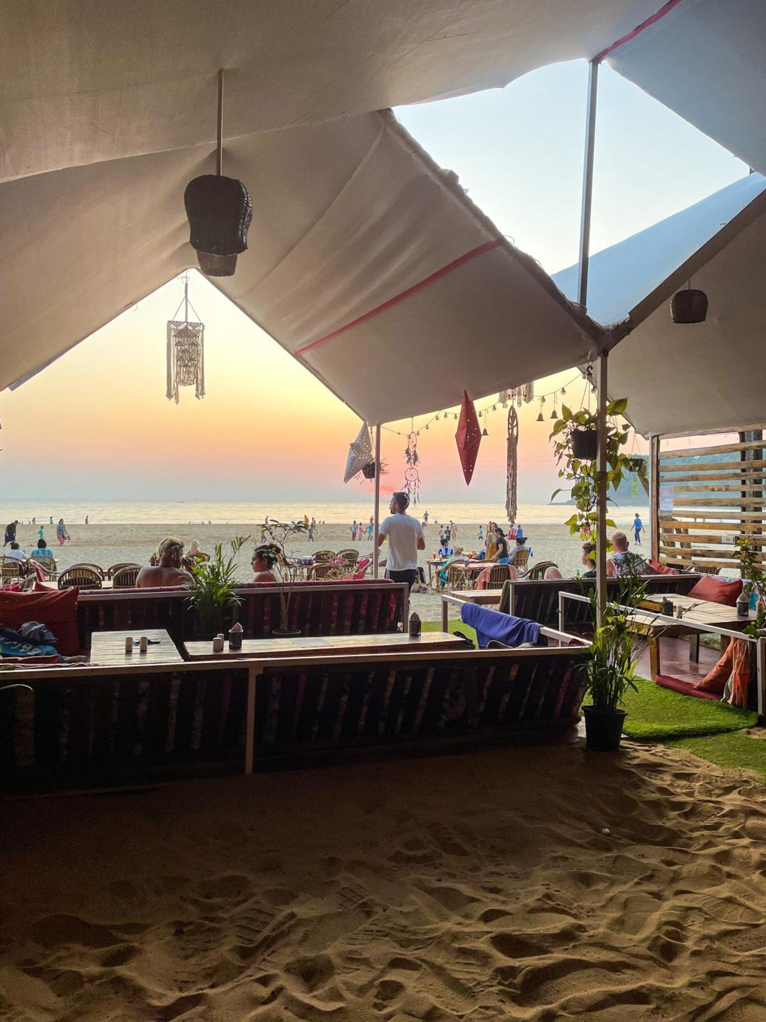 Ducknchill-Agonda Hotel Kültér fotó